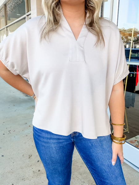 Sandstone Grace Ease Top