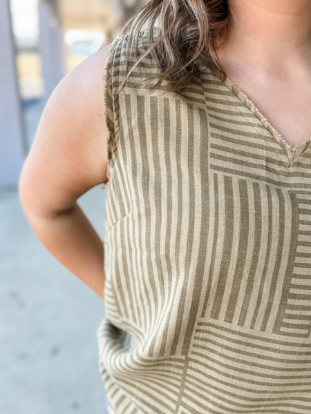Café Stripe Textured Sleeveless Top