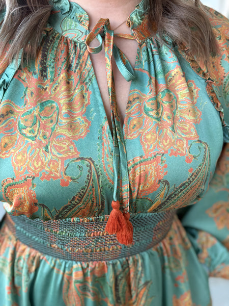 Buttercup Breeze Midi Dress