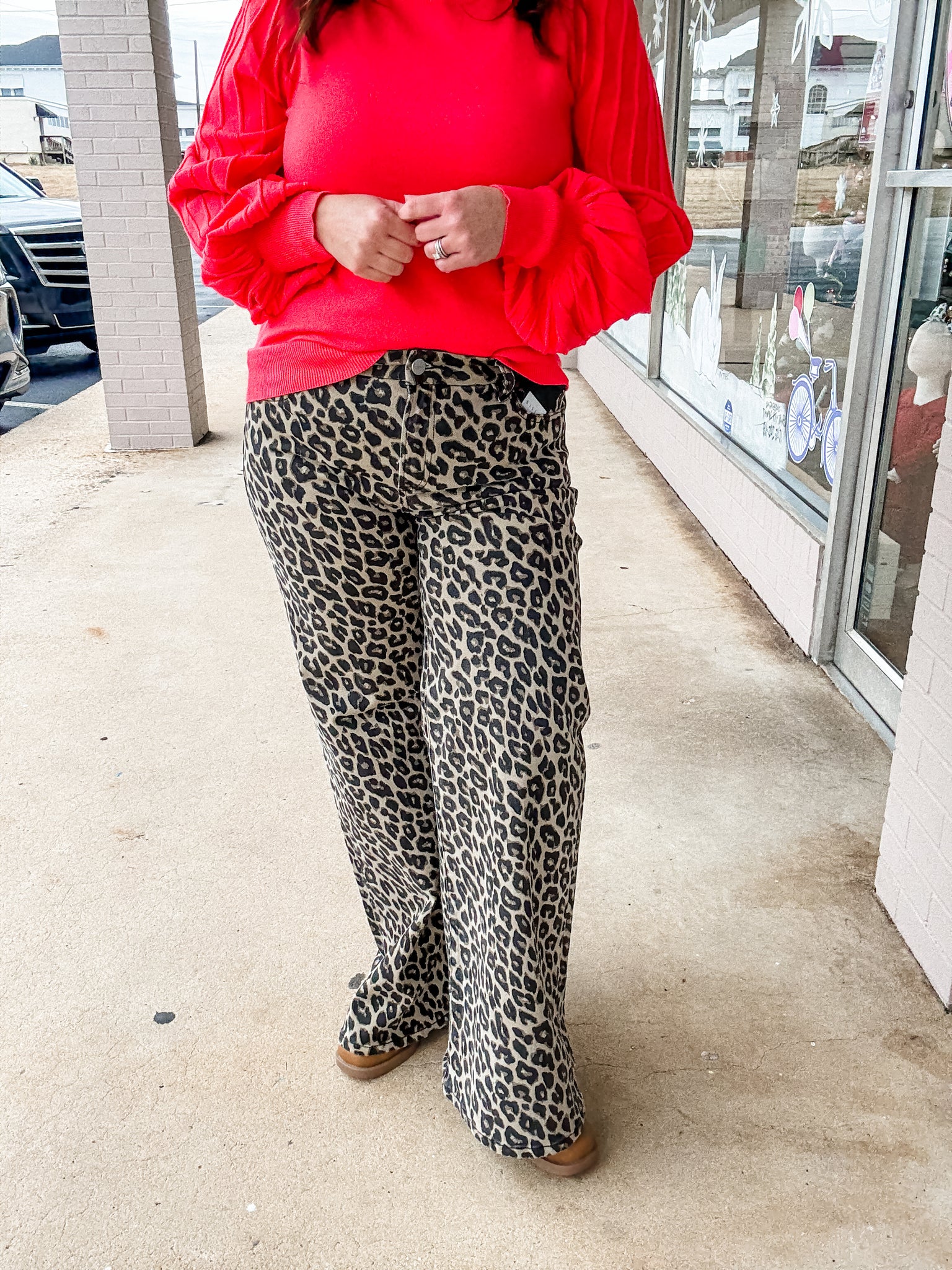 Risen Mid Rise Wide Leopard Print