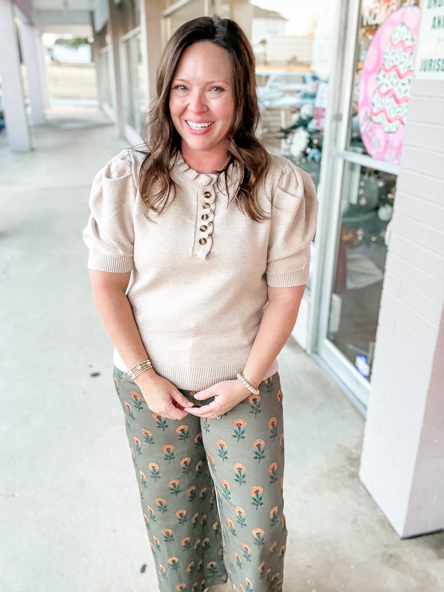 Sweet Button Ruffle Knit Top