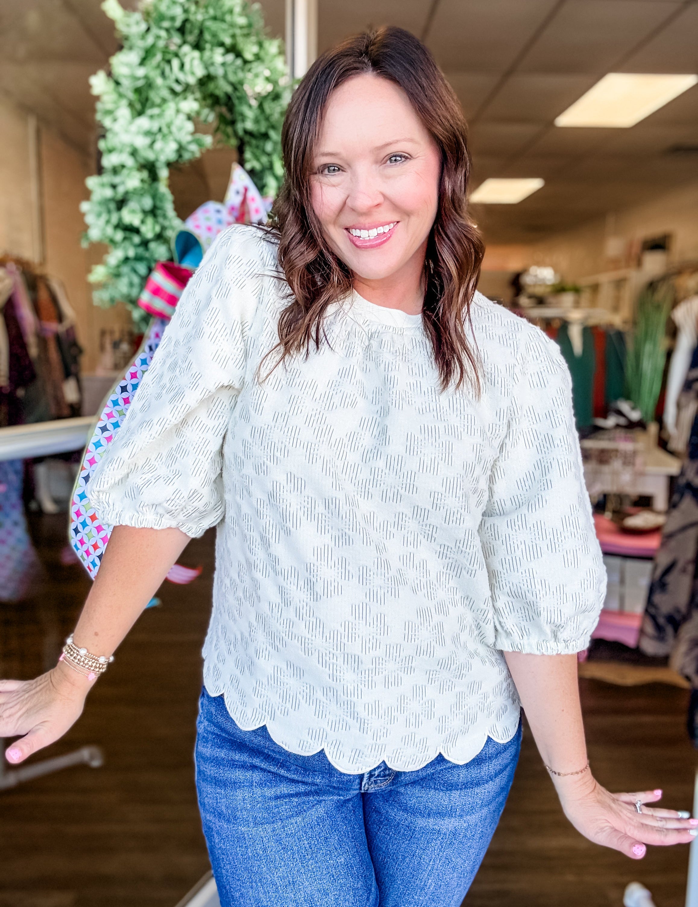 Ivory Textured Scallop Hem Puff Sleeve Top - Just a Small Town Girl