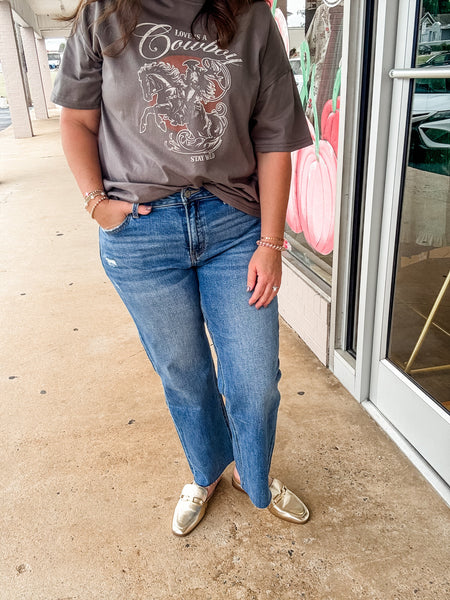 Lovervet Mid Rise Ankle Staight - Just a Small Town Girl