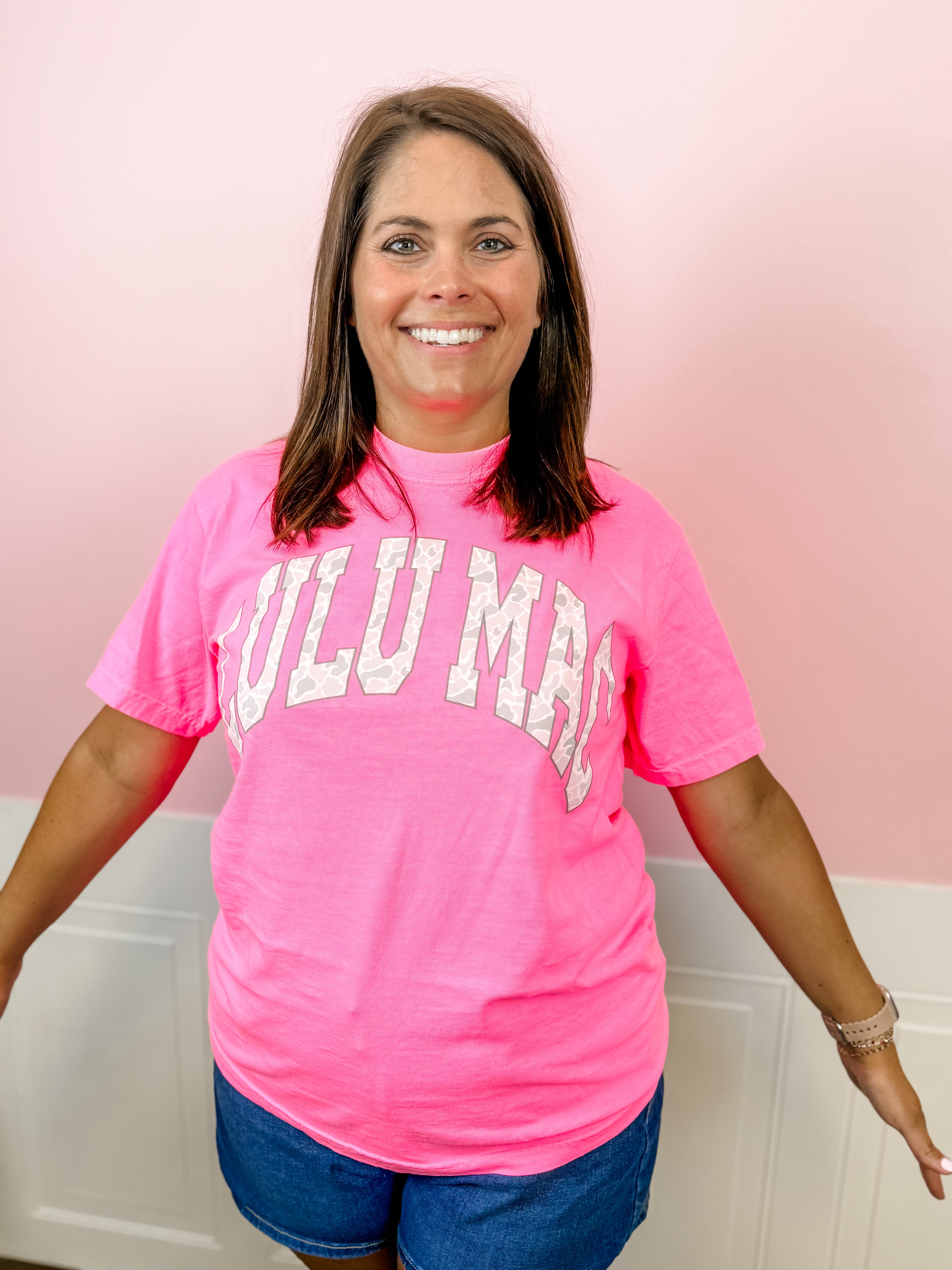 Lulu Mac: Grey Camo Neon Pink Tee - Just a Small Town Girl