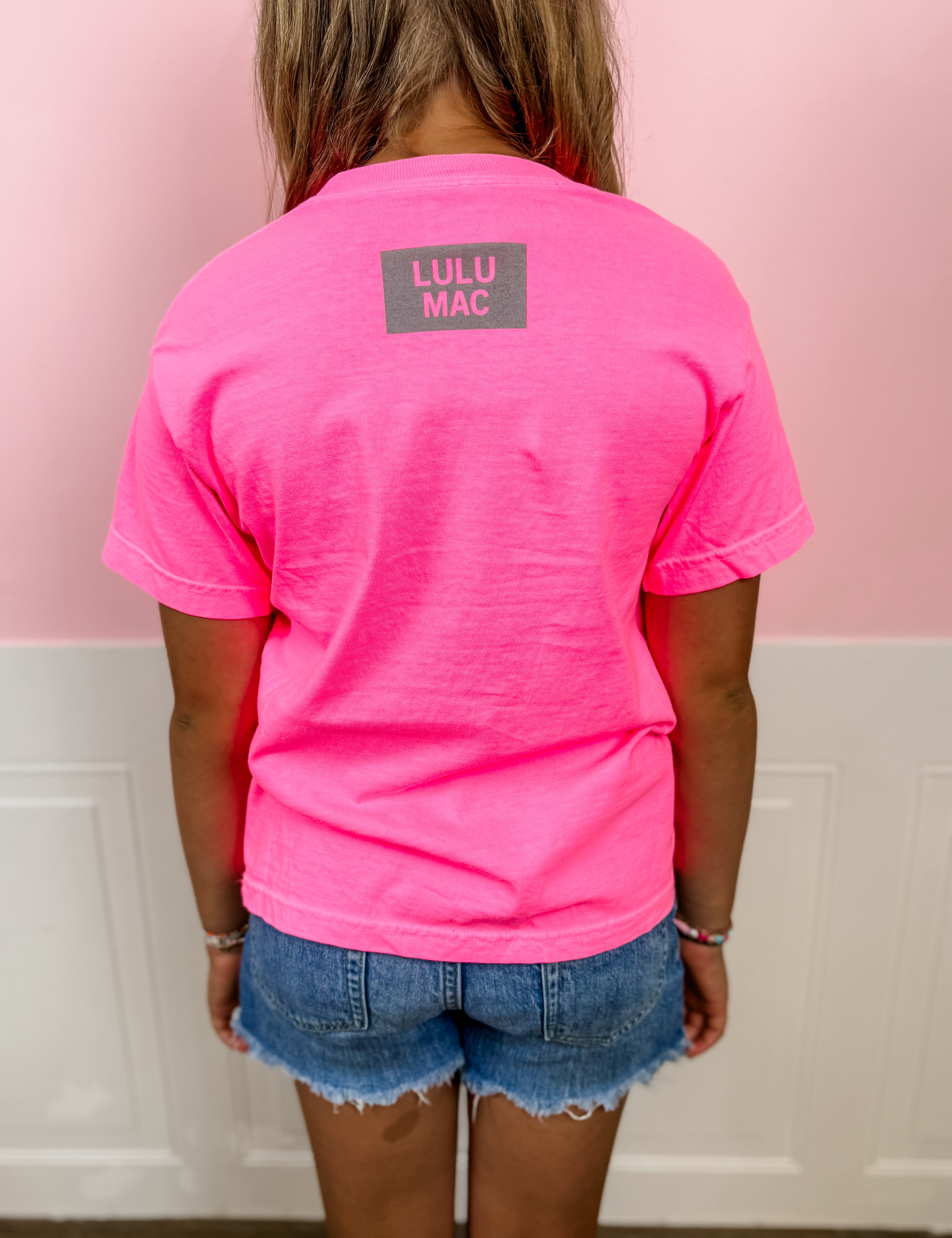 Lulu Mac: Grey Camo Neon Pink Tee - Just a Small Town Girl