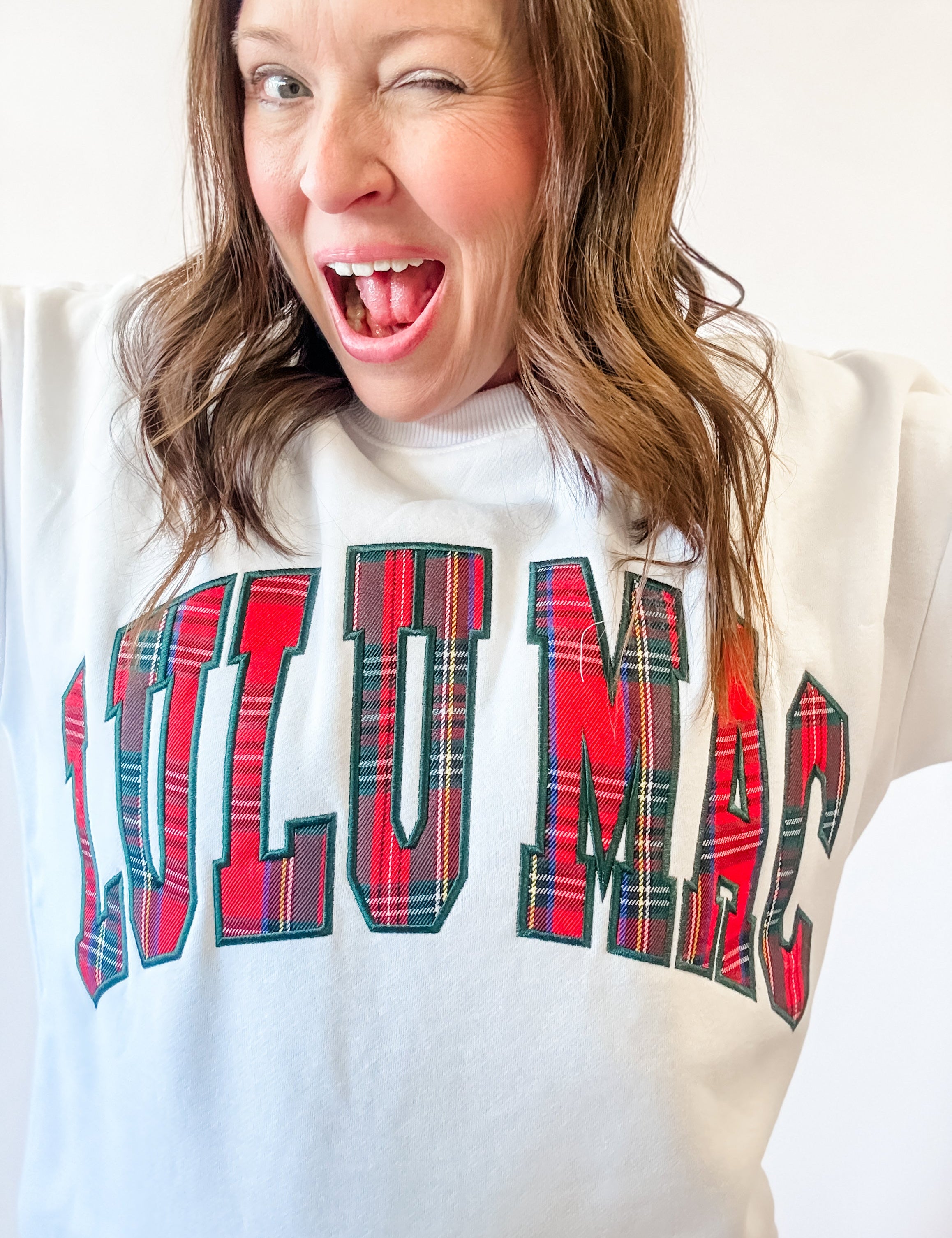 Lulu Mac Plaid Sweatshirt – White - Just a Small Town Girl