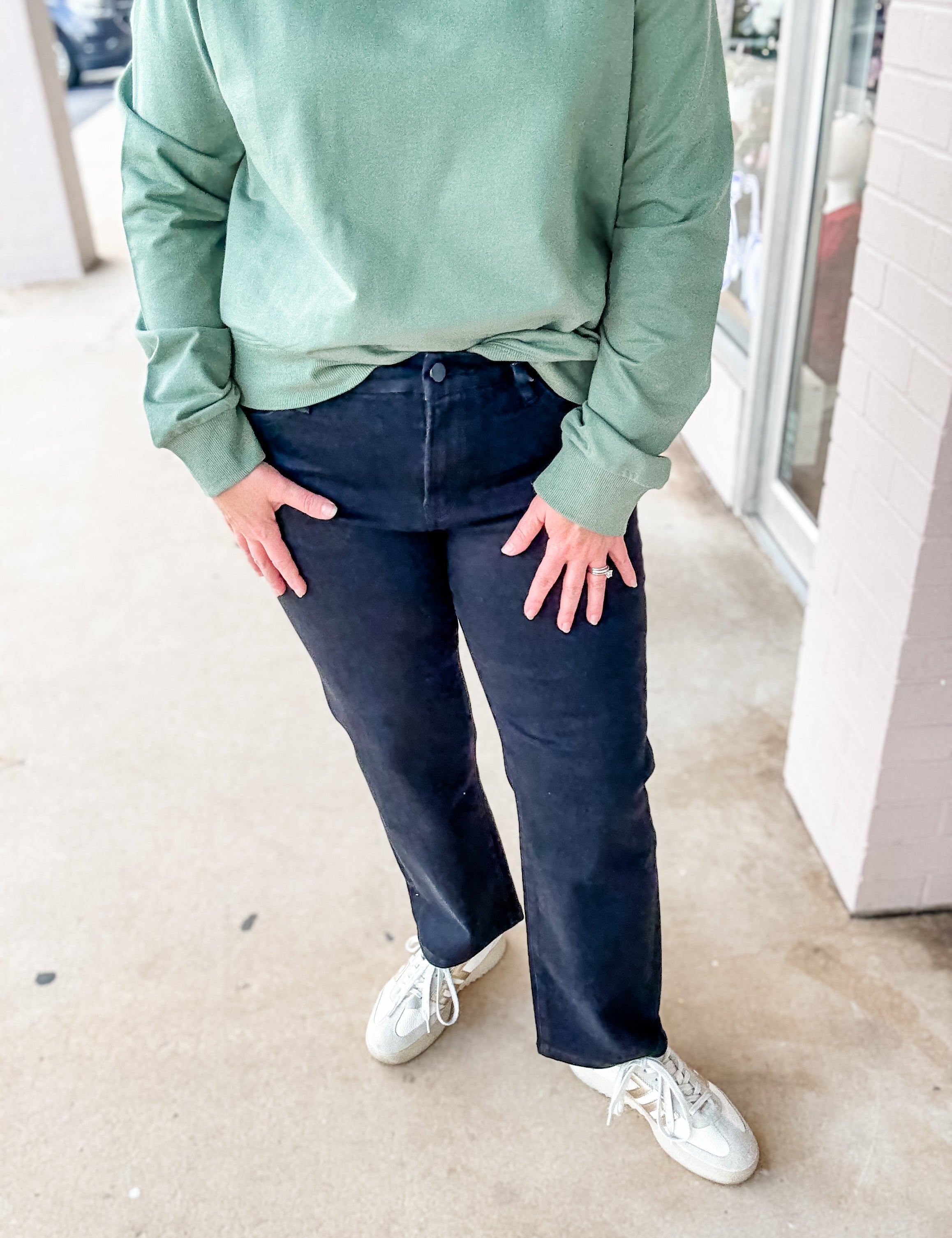 Mica Midnight Essential Straight Jeans - Just a Small Town Girl