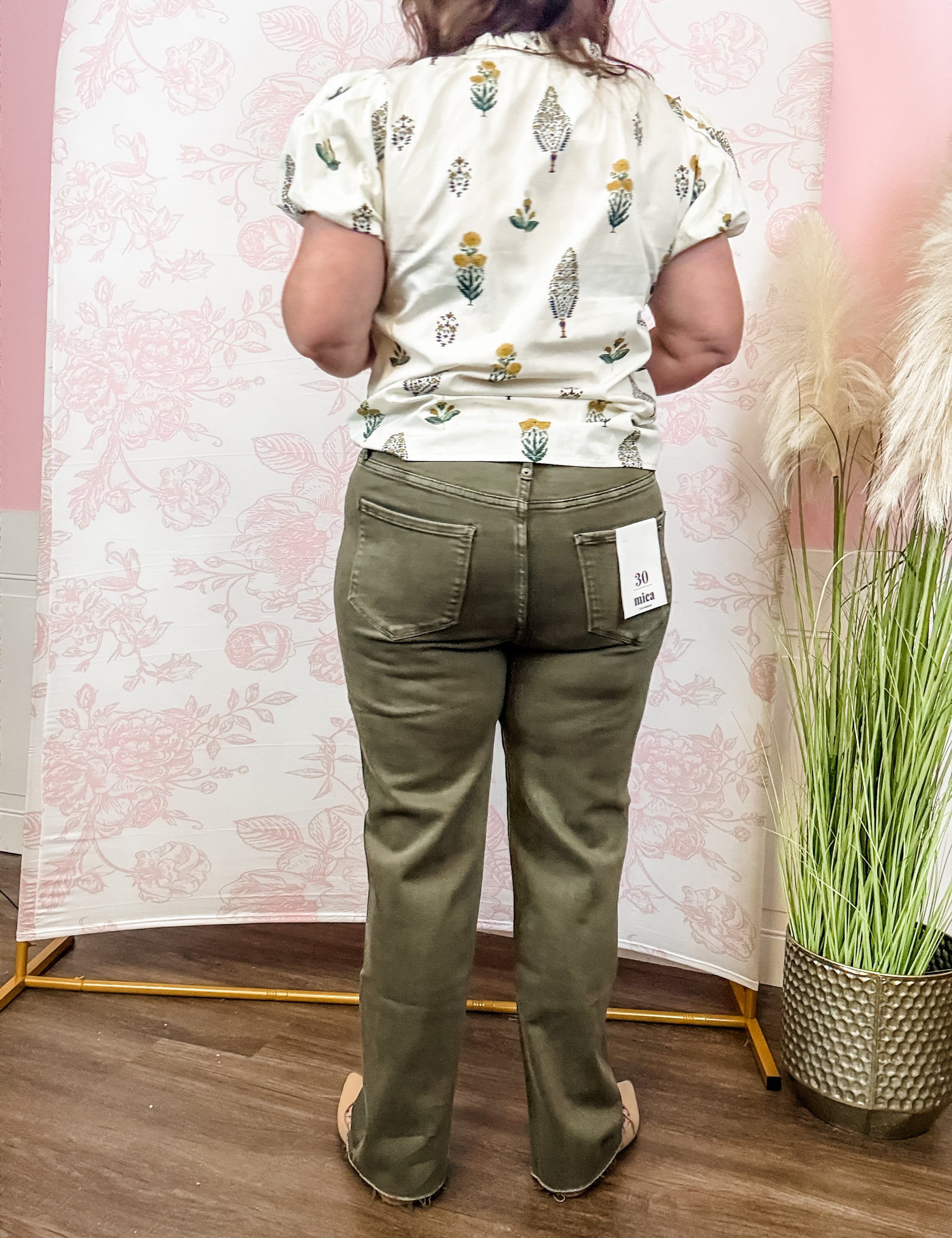 Olive You More Mica Jeans - Just a Small Town Girl
