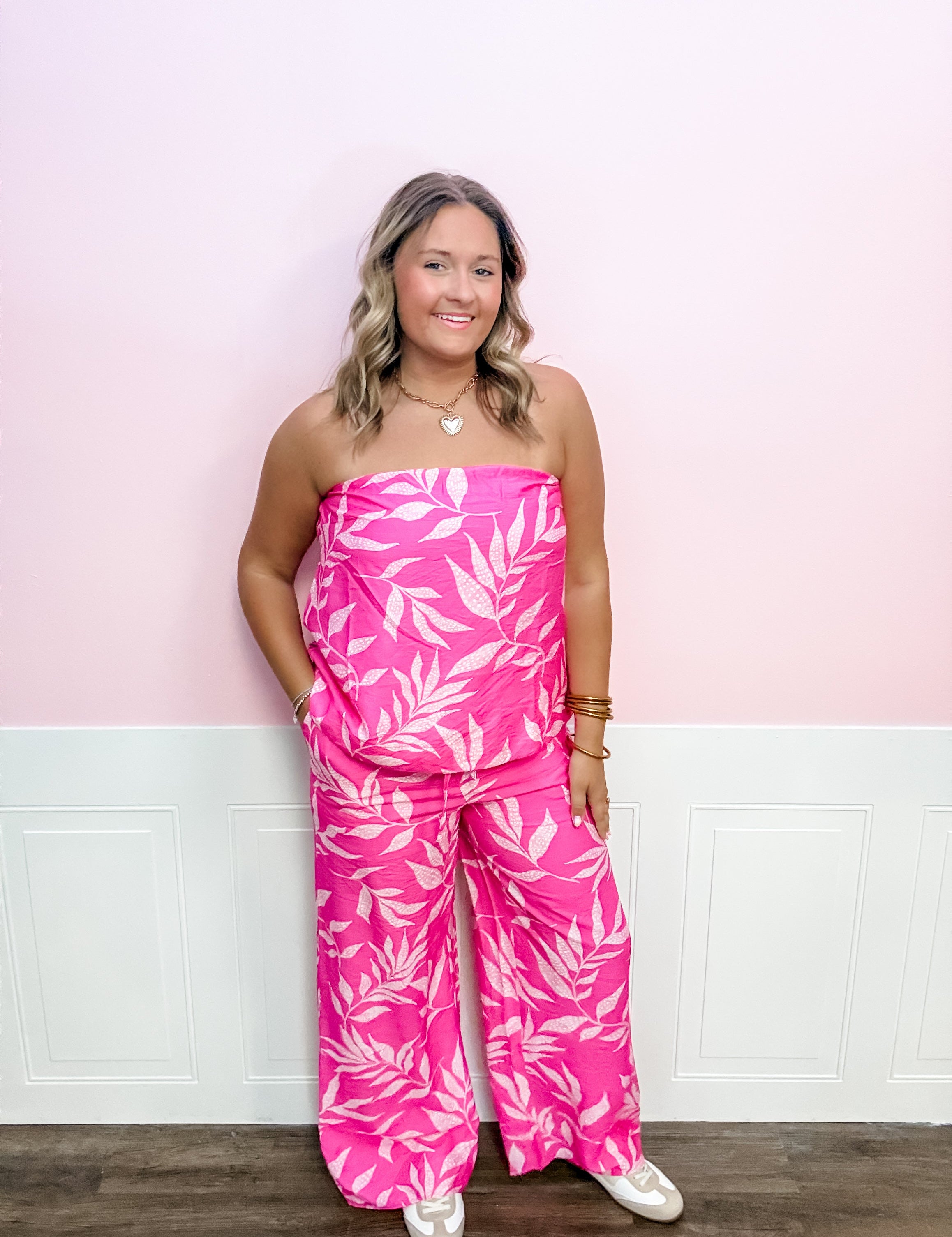 Pink Paradise Sleeveless Top - Just a Small Town Girl