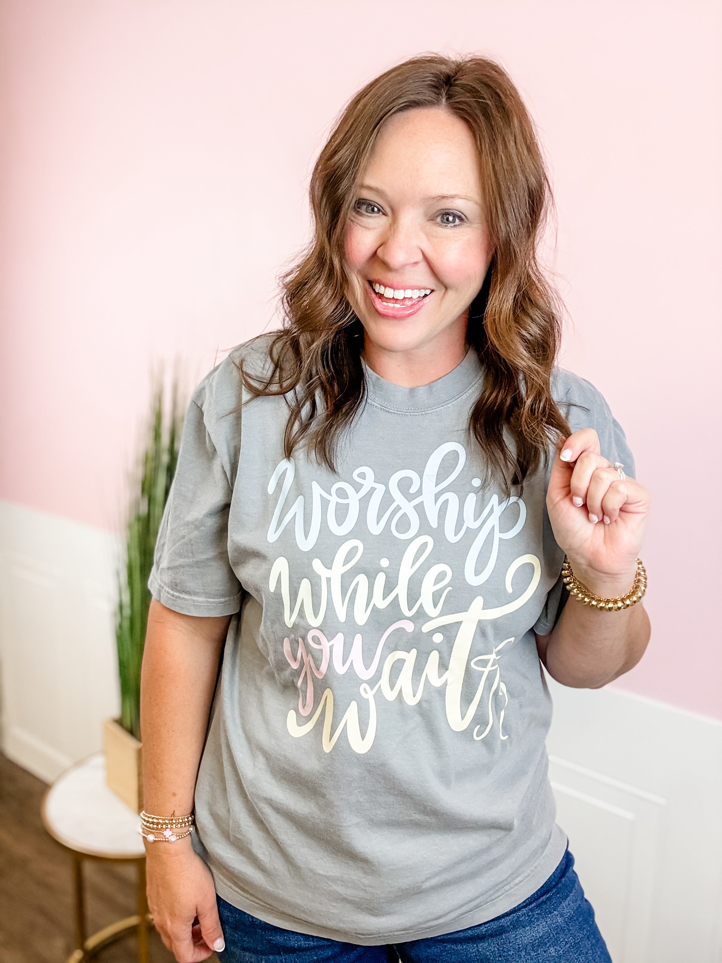 Worship While You Wait Graphic Tee - Just a Small Town Girl